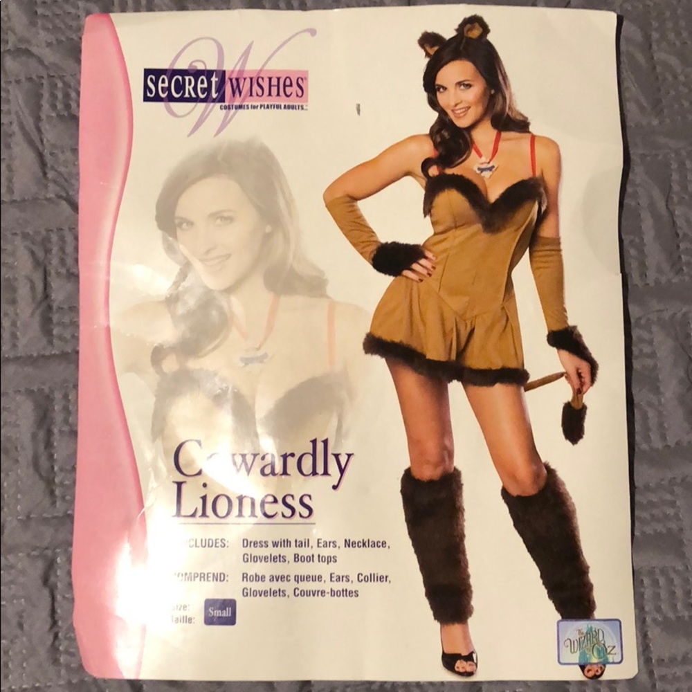 Cowardly Lioness Costume